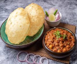 Channa Bhatura